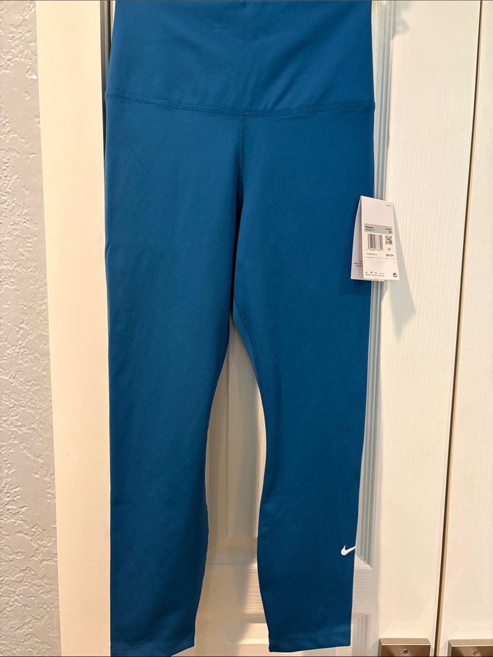 Brand New Crop Length Nike Teal Blue Leggings with White Swoosh